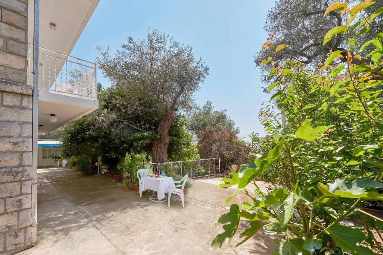 Apartmani Kuca U Maslinama Sveti Stefan Eksteriør bilde