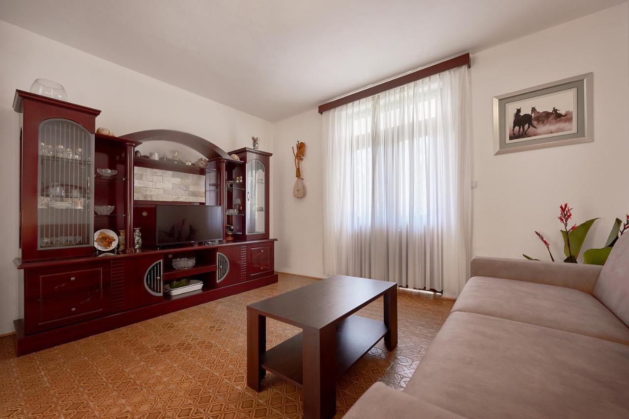 Apartmani Kuca U Maslinama Sveti Stefan Eksteriør bilde