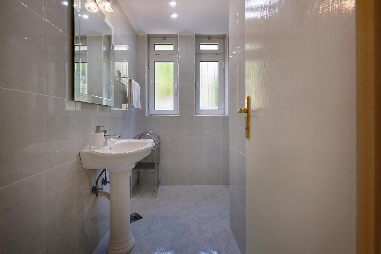Apartmani Kuca U Maslinama Sveti Stefan Eksteriør bilde